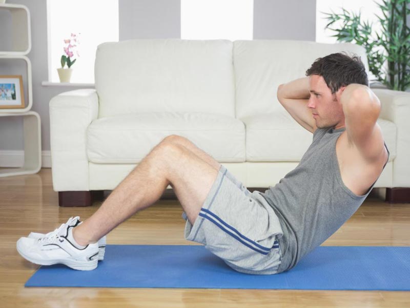 چرا با انجام ۱۰۰۰ دراز و نشست در روز هم نمی‌توان به عضلات شش تکه شکمی رسید