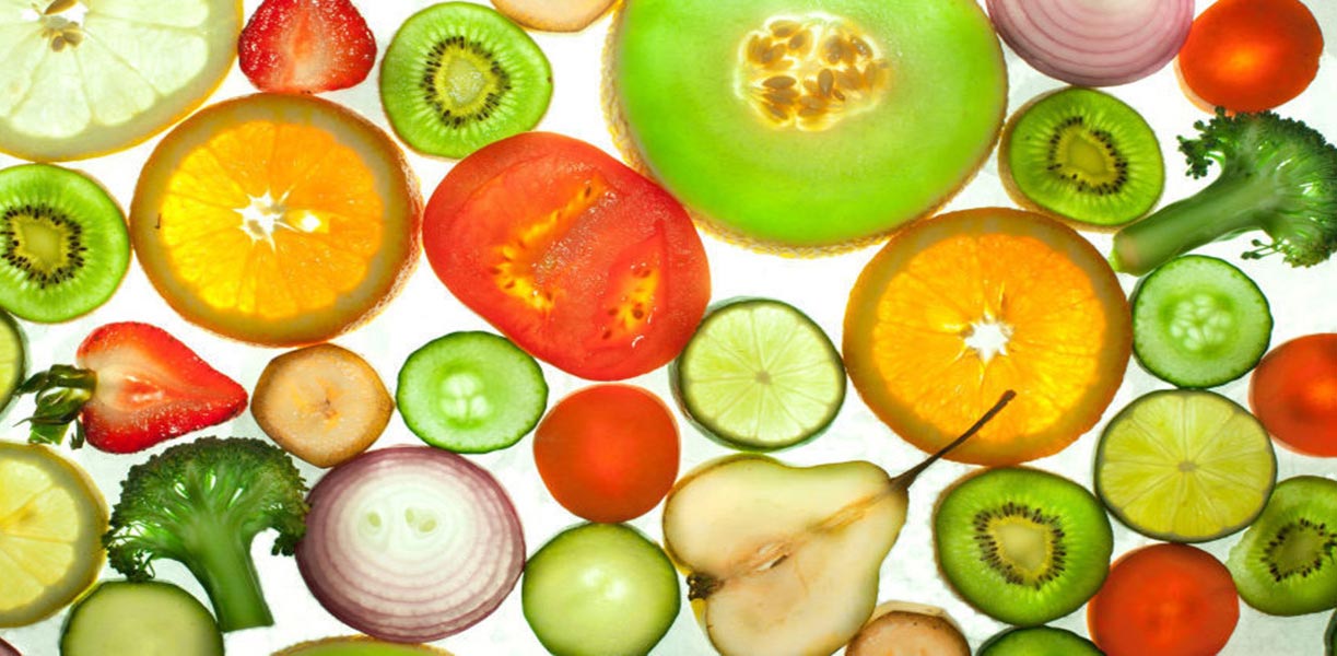 برای کاهش وزن میوه و سبزیجات تازه میل کنید