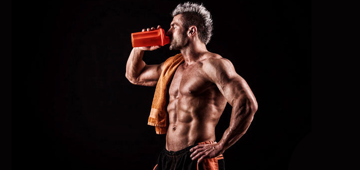 آیا خوردن پروتئین قبل از خواب به عضله سازی کمک می‌کند؟