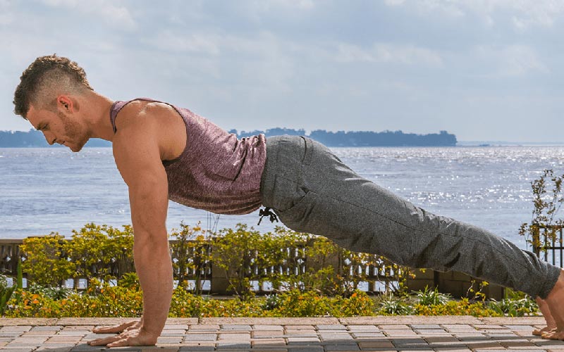  ۶ تمرین برای درست ایستادن 