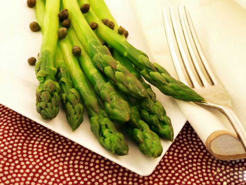 ۶ راهکار تغذیه در ساخت سیکس پک