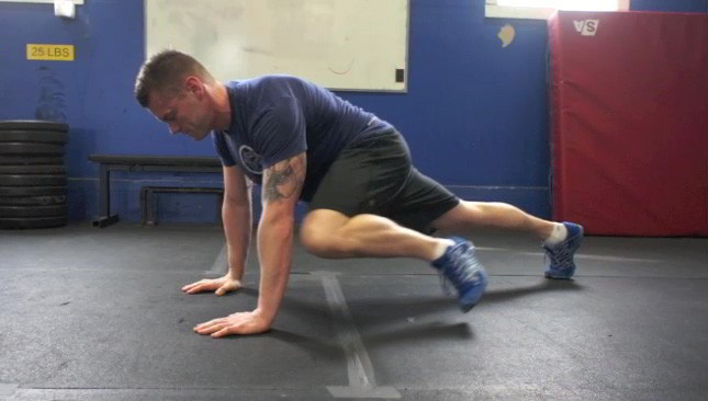 آموزش انواع حرکت های پلانک برای کاهش چربی شکم