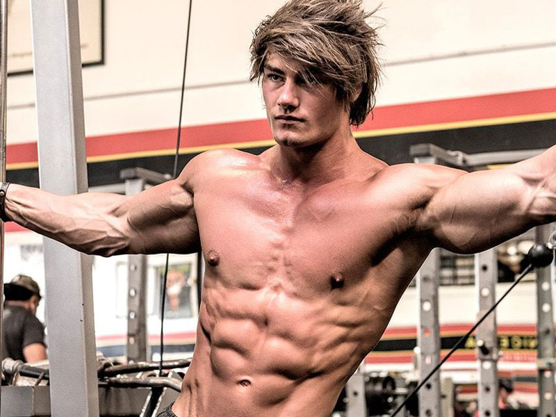 برای رشد عضلات تکرار کم لازم است یا زیاد؟