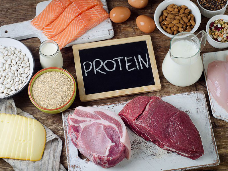 روزانه به چه مقدار پروتئین نیاز داریم؟