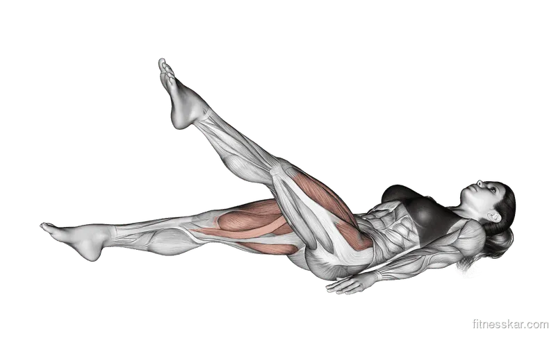 Lying Scissor Kick, Female demonstration, Start